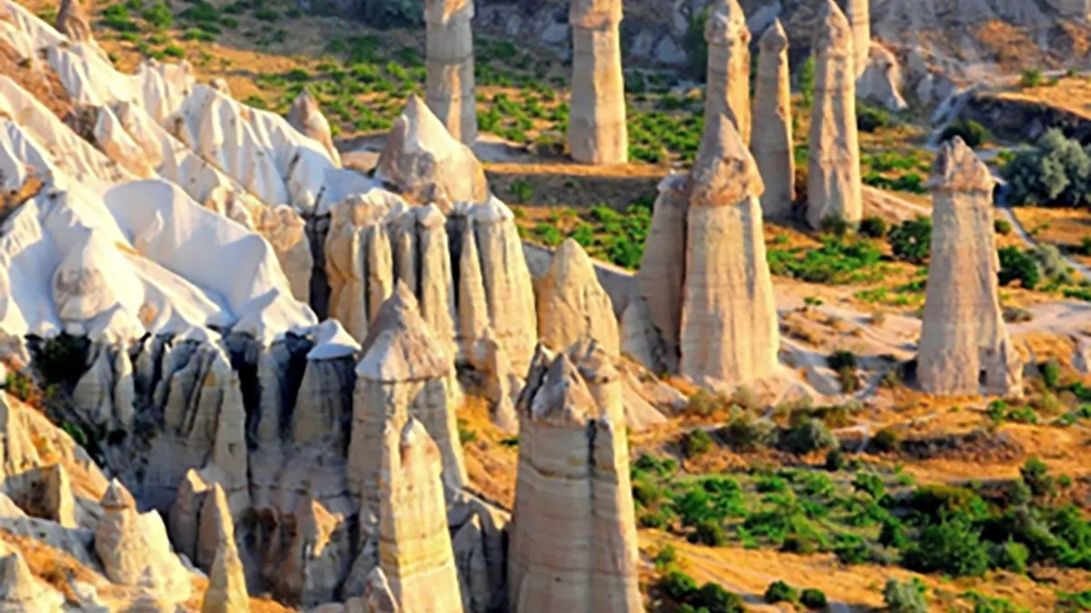 Cappadocia Ignimbrites, volcanic and sedimentary systems